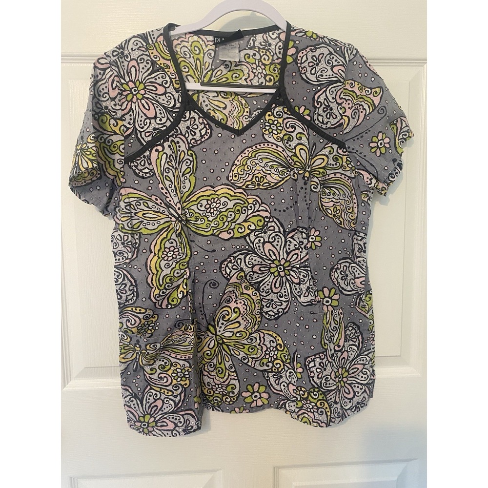 Cherokee‎ Runway Scrub Top Large Butterfly Textured Scrub Top L